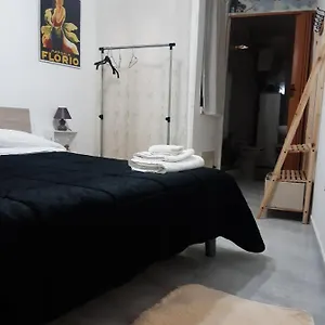 La Casuzza Appartement